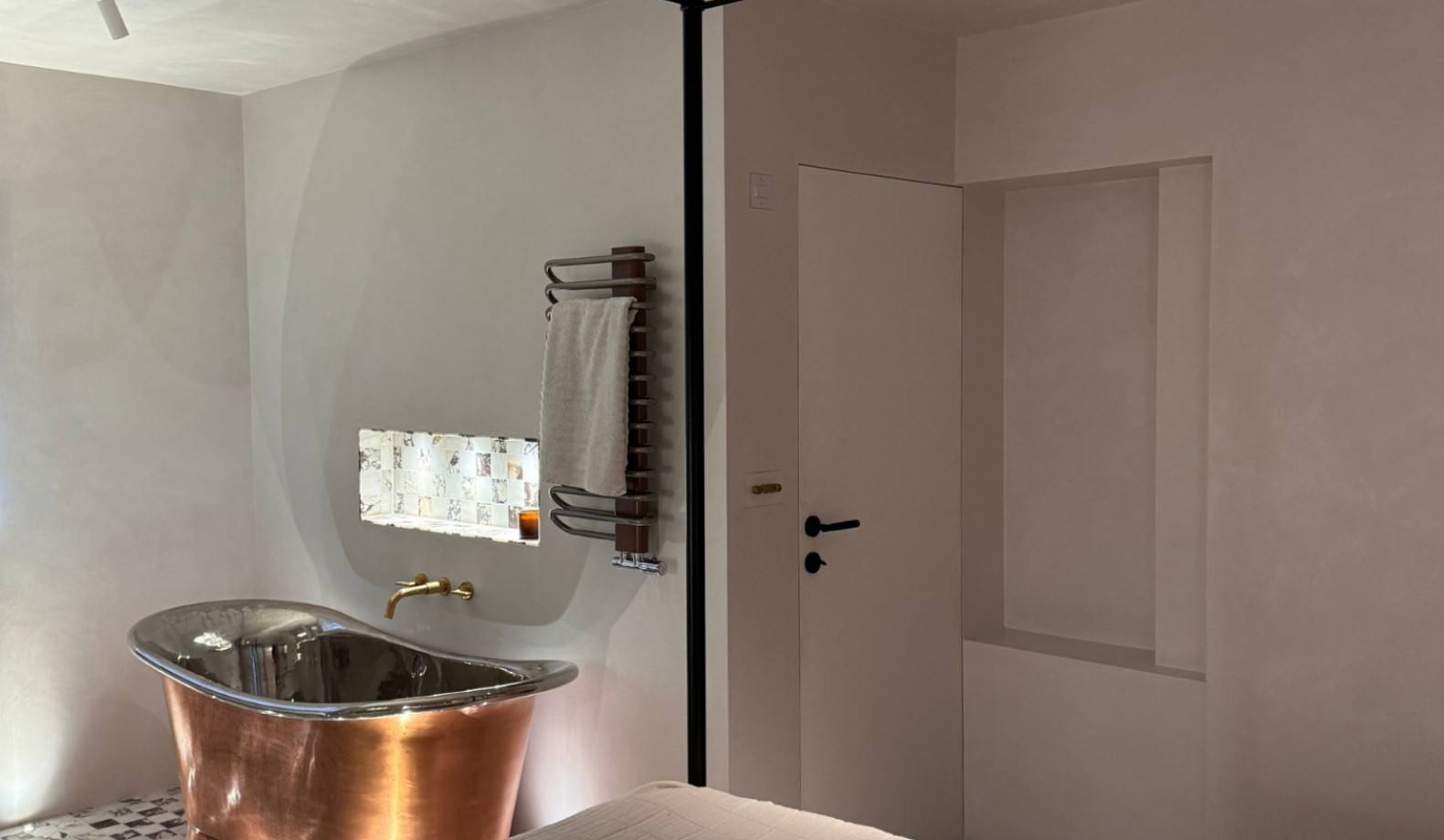 tadelakt london installer by coatable